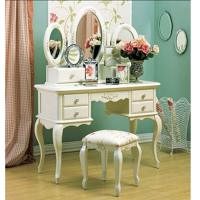 French Provincial Dressing Table