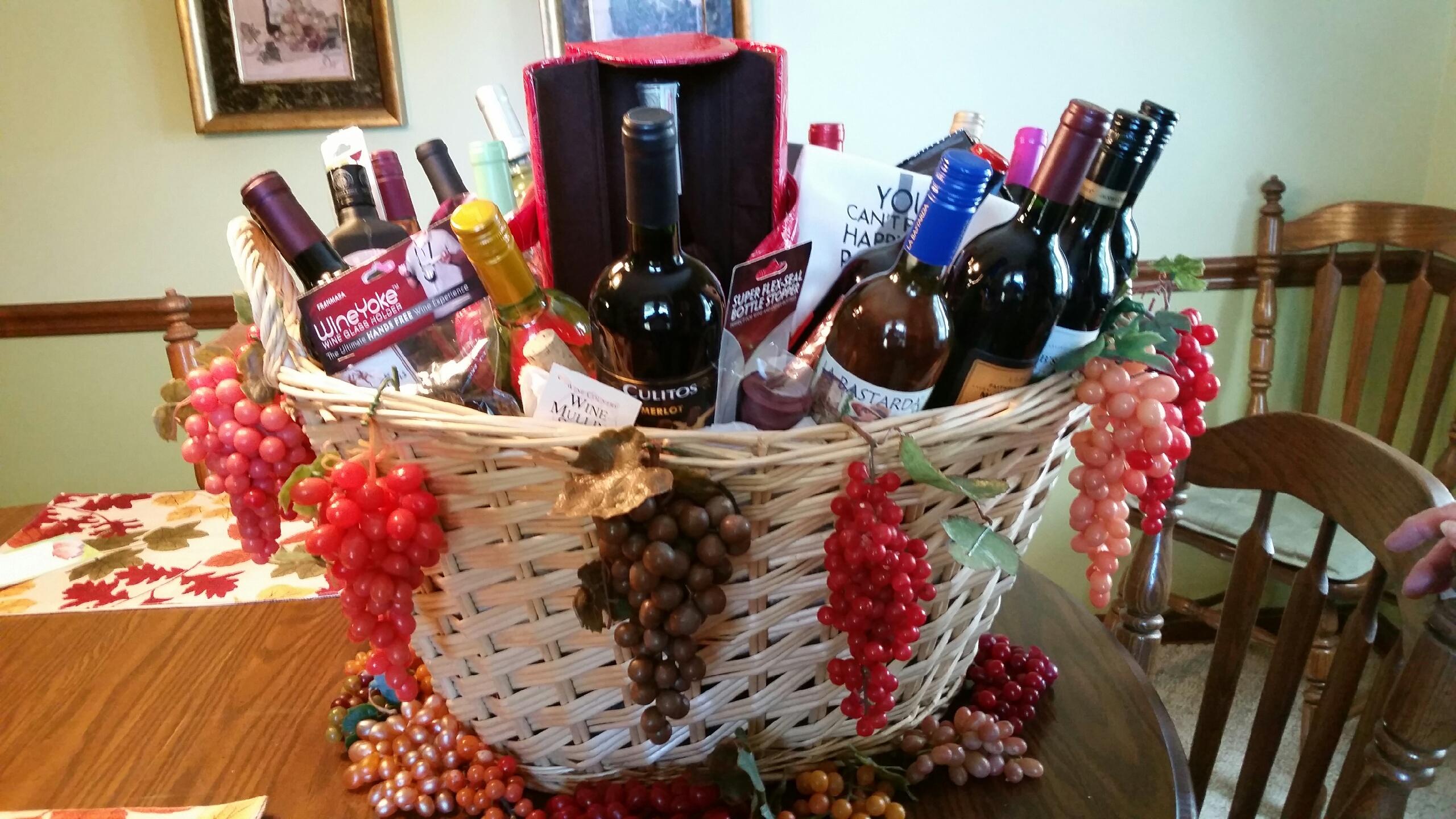 Wine Baskets To Send A Creative Mom