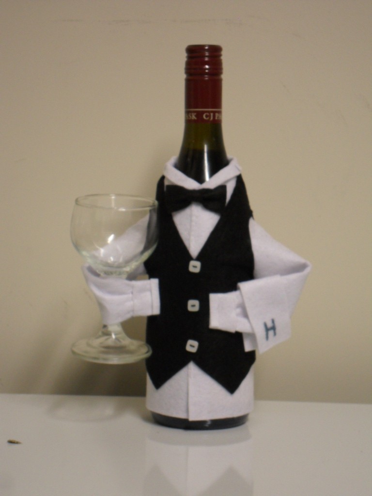 Wine Bottle Decorations For Weddings