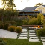 Simple Backyard Landscape Ideas