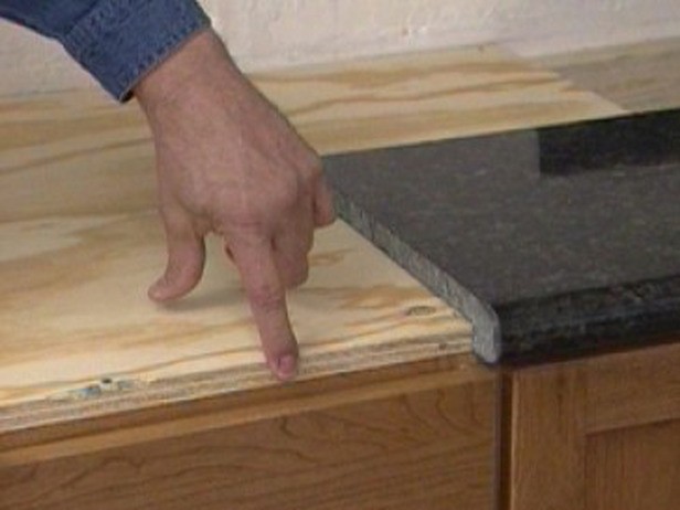 How to install granite countertops in kitchen