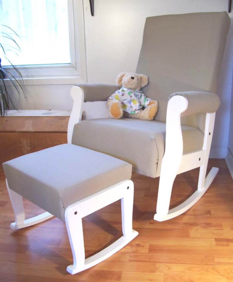 Tips For Buying The Best Nursery Rocking Chair | A Creative Mom