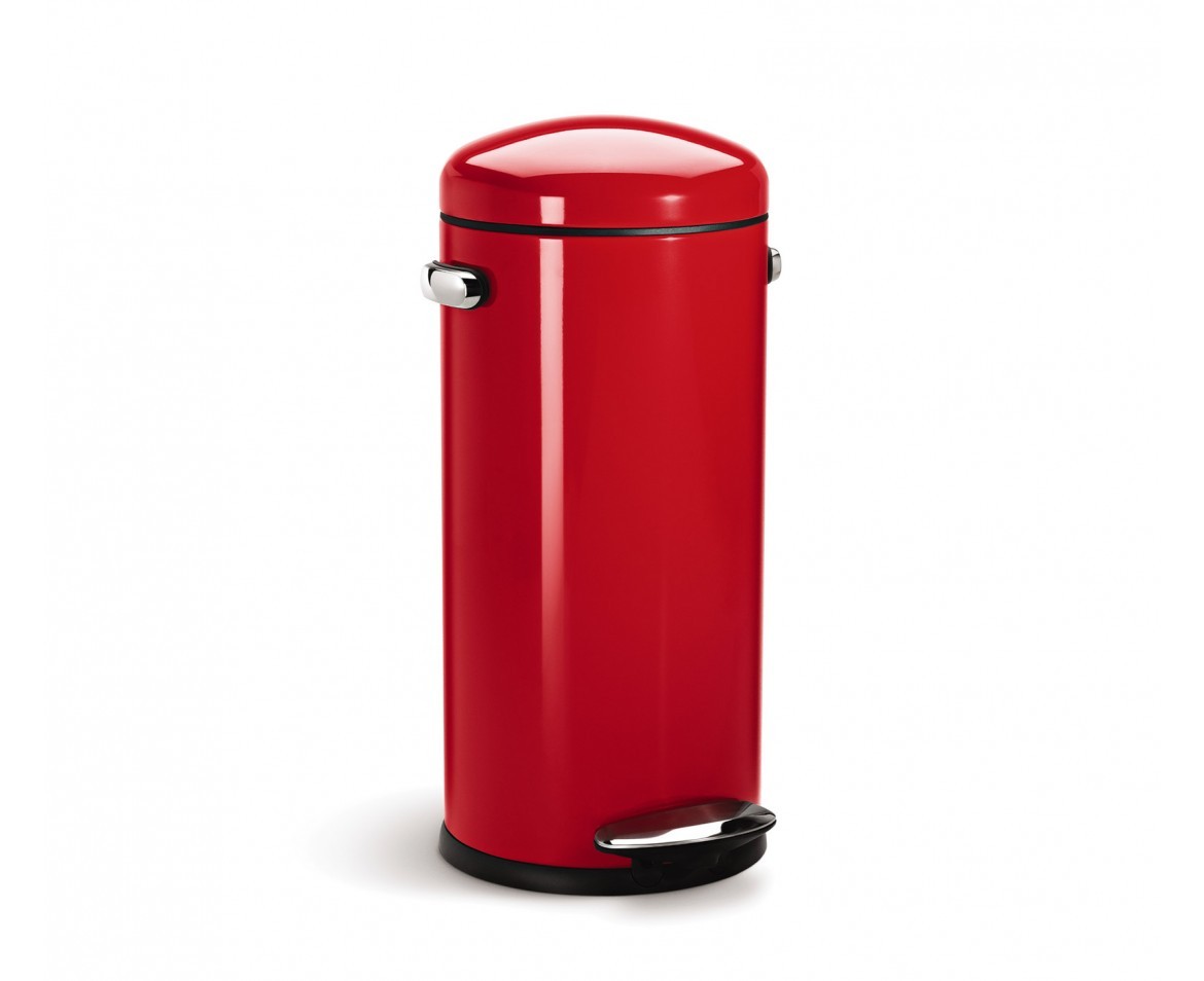 Plastic kitchen garbage cans